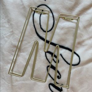 “M” letter sign for room decor